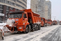 Снег кружится&hellip;