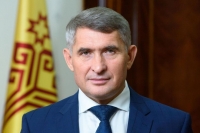 Олег Николаев поздравляет с Новым годом