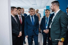 Двери в Азию и Европу