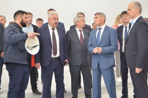 Оценили готовность новых школ в Чебоксарах, Новочебоксарске и Кугесях